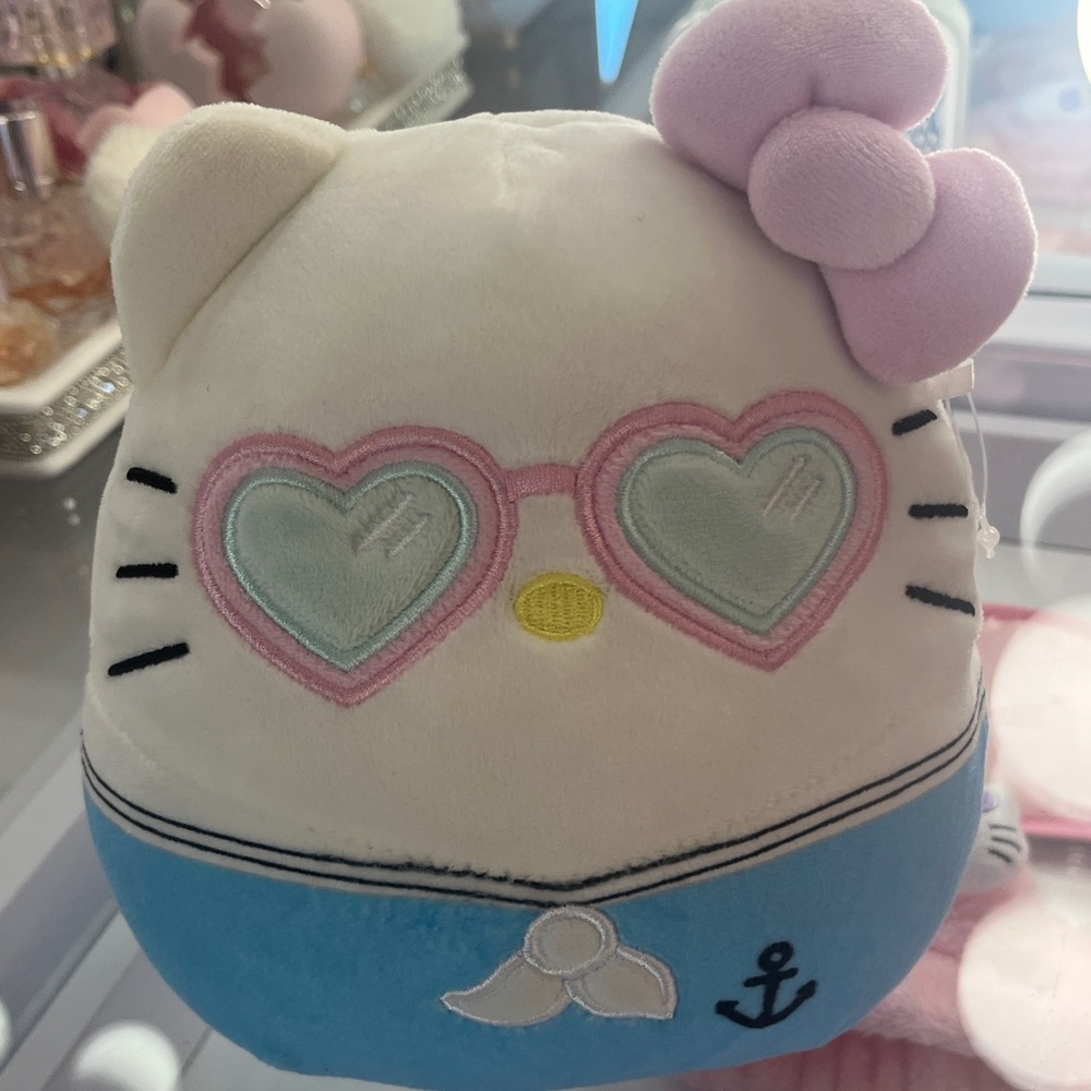 Squishmallows Hello kitty sailor